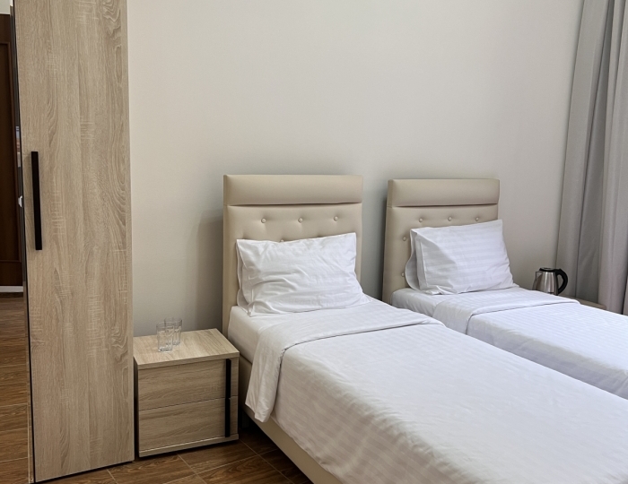 Семейный 2-местный 2-комнатный Стандарт корпус Прибрежный - Парк-отель «Кавказ» Гагра