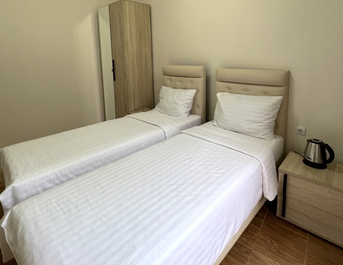 Семейный 2-местный 2-комнатный Стандарт корпус Прибрежный - Парк-отель «Кавказ» Гагра