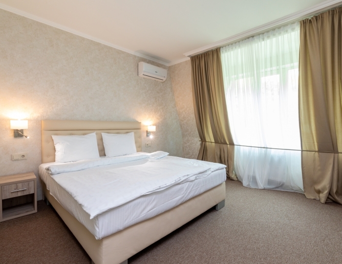 Улучшенный 2-местный 1-комнатный Стандарт б/доп без балкона парк - Парк-отель «Кавказ» Гагра